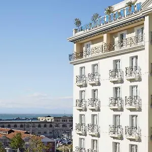 Hotell Mediterranean Palace