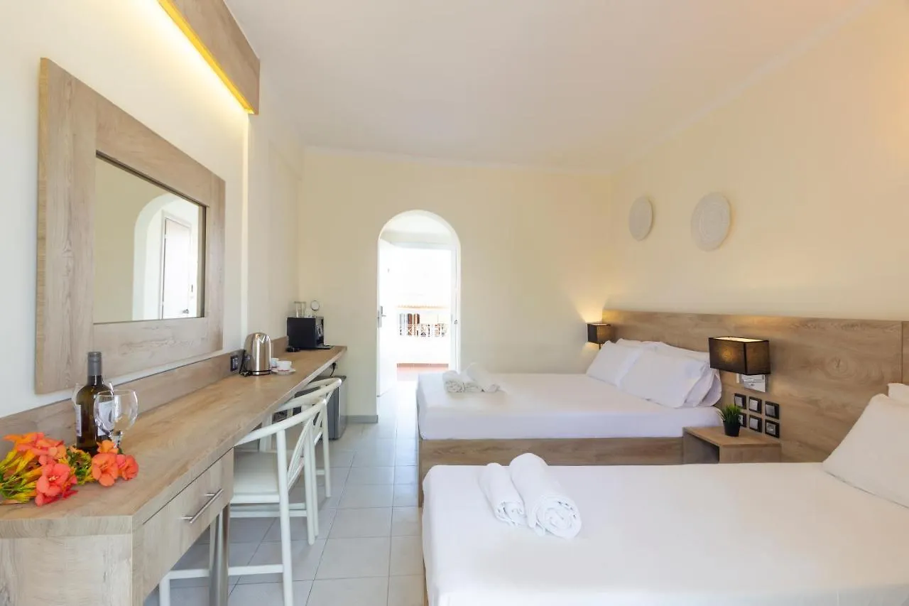 Hotel Odysseas Polychrono