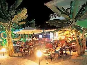 Hotel Odysseas Polychrono