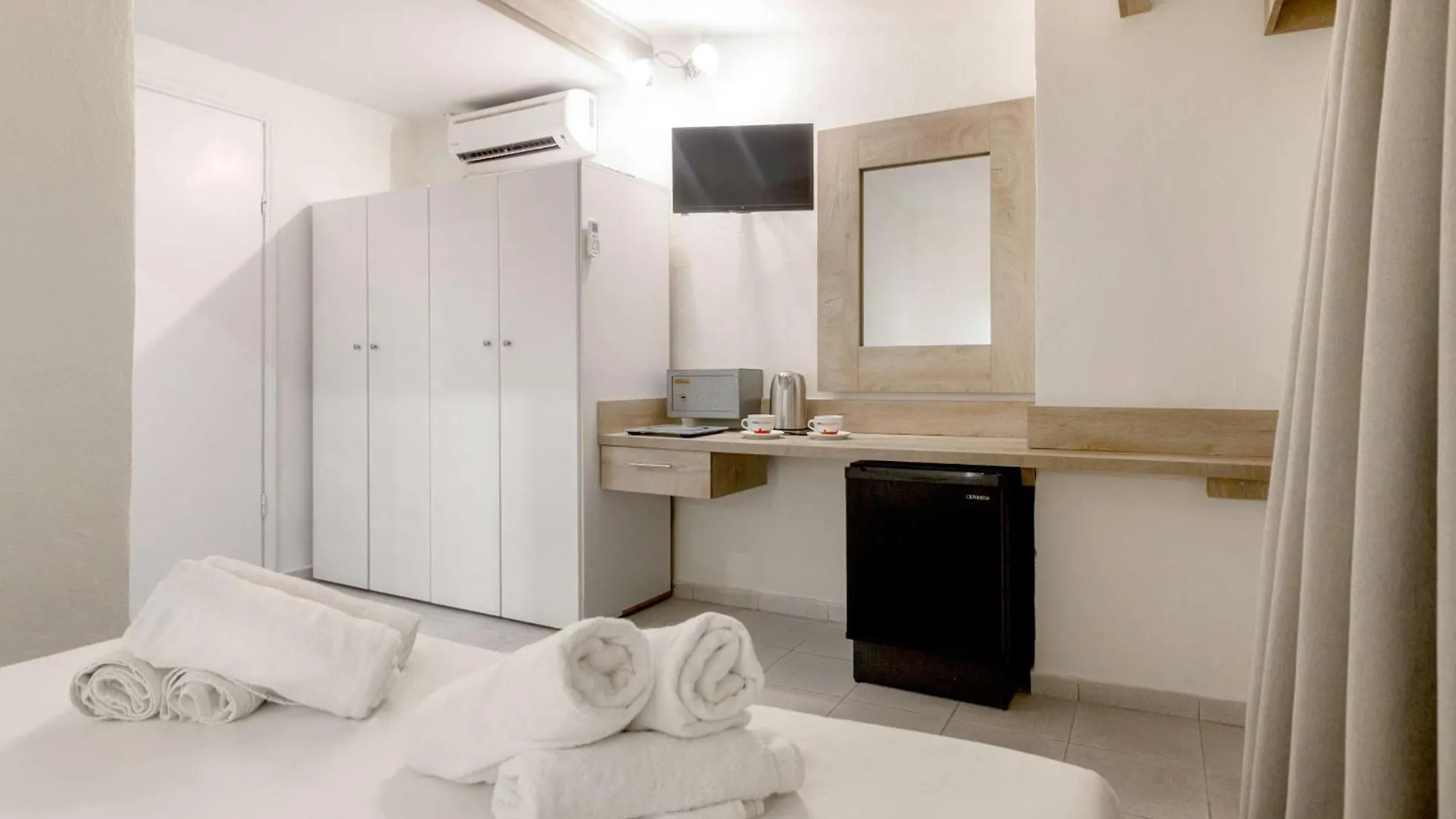 Hotel Odysseas Πολύχρονο 3*,
